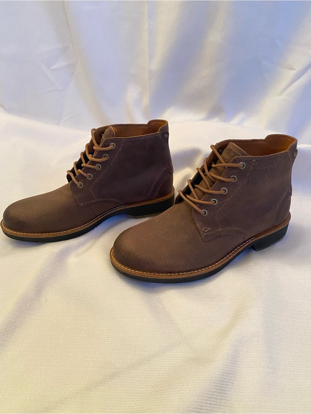 ECCO Men's Brown Oiled Nubuck Waterproof Chukka Dress Boots Size 43 US 9.5 NEW